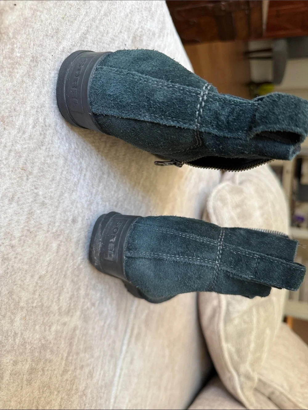 Sorel Women’s Suede Ankle Boots with Side Zipper - Black waterproof
